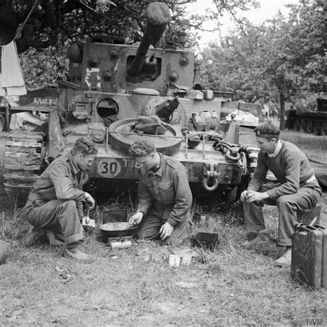 A Cromwell tank crew of 4th County of London Yeomanry, 7th Armoured ...