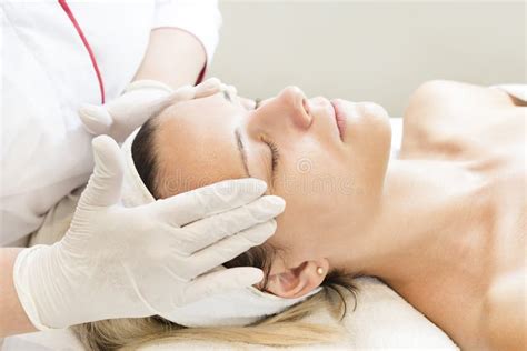 Massage and Facial Peels at the Salon Stock Image - Image of beautiful, face: 121721495