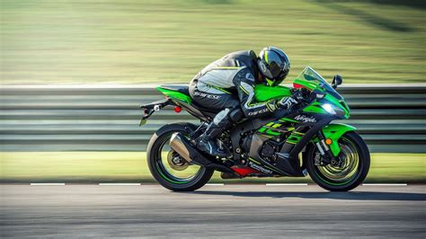 Kawasaki ZX10R Wallpapers - Top Free Kawasaki ZX10R Backgrounds ...