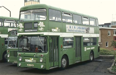 London Country Bus Services Ltd . AN76 JPL176K . Harlow Bu… | Flickr