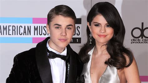 Justin Bieber and Selena Gomez's Dating History | Teen Vogue