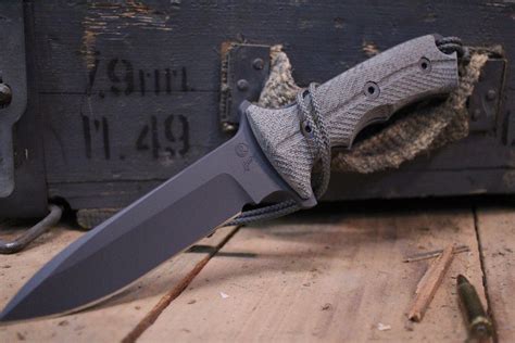 Chris Reeve Knives Green Beret 5.5" Fixed Blade, Black Micarta / S35VN