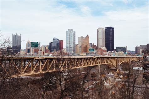 Pittsburgh Bridges Named “Outstanding” by Engineers in a New List | Pittsburgh Magazine