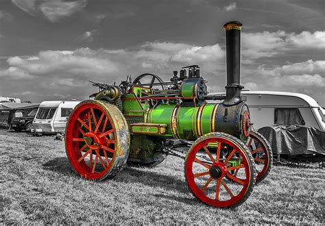 Vintage Steam Traction Engine Photograph by Trevor Kersley