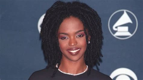 10 Best Lauryn Hill Songs of All Time - Singersroom.com