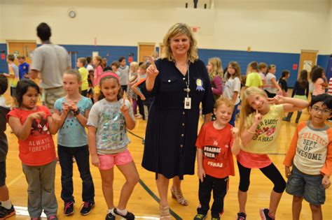 Prairie Vista Named 2015 National Blue Ribbon School - Prairie Vista Elementary School