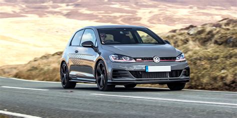 Volkswagen Golf GTI TCR Review 2025 | Drive, Specs & Pricing | Carwow