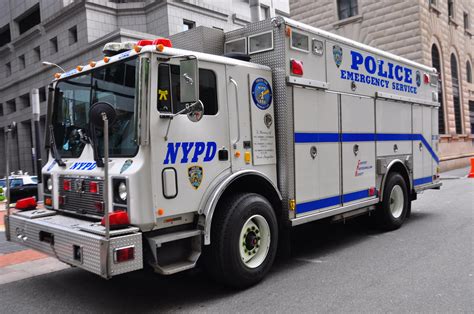 NYPD ESU Truck One | Emergency Service Squad 1 | Triborough | Flickr