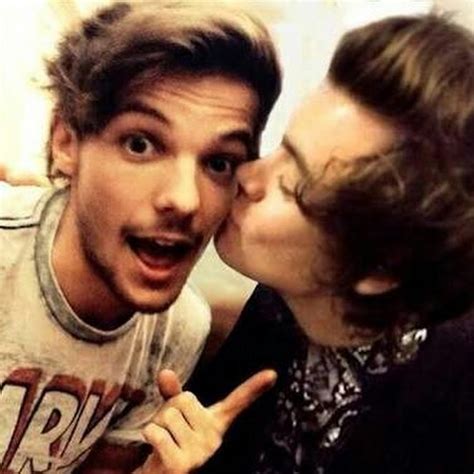 Larry Stylinson - YouTube