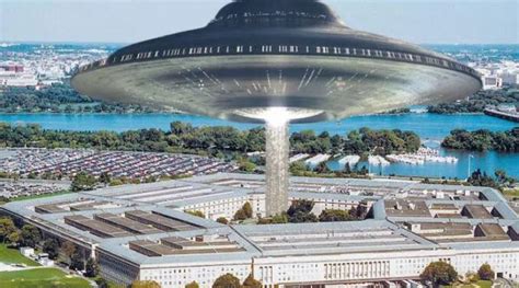 ⚜️A Pentagon UFO-főnöke bejelentette, hogy megérkezik Naprendszerünkbe ...