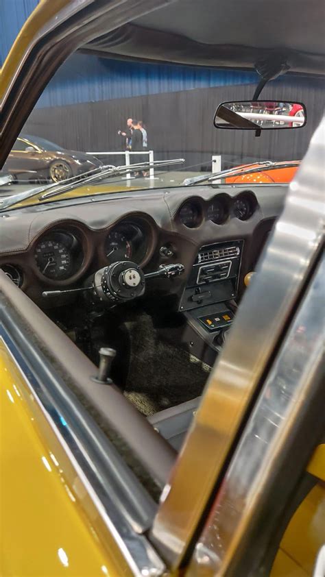 Interior is in🫶 : r/240Z