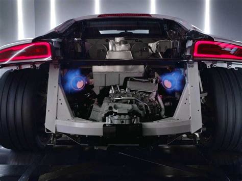 Audi R8's Powerful Engine In Video - Business Insider