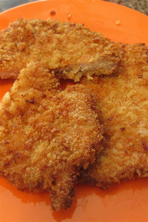 Crispy Air Fryer Pork Cutlets – Yum To The Tum – For The Foodie In You!!