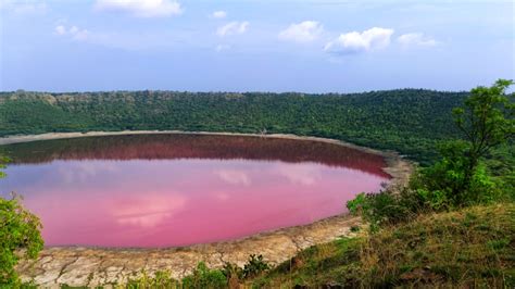 Maharashtra Tourism: Lonar Crater Lake Will Soon Be Developed Into A ...