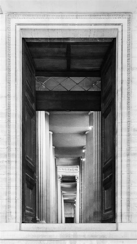 Historic Architecture at the Panthéon in Paris - Angie McMonigal Photography