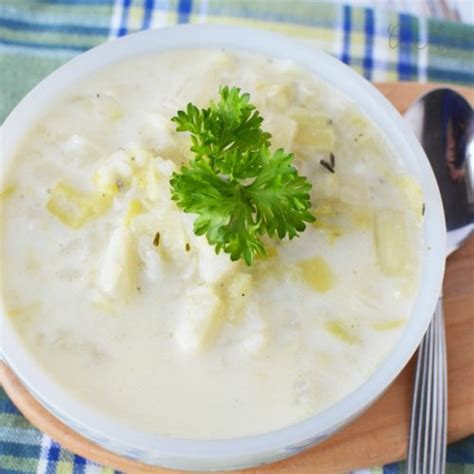 Easy Irish Recipes: Instant Pot Irish Colcannon Soup