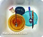 Eating hot food from melamine plates increases risk of kidney stones - NaturalNews.com