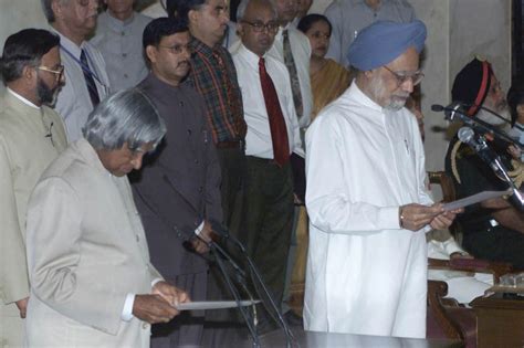 11 Unknown Facts About The Most Qualified PM Of India - Dr. Manmohan ...