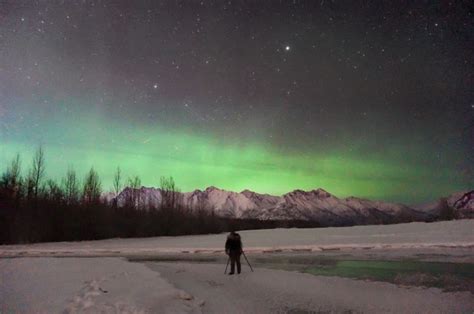 Aurora Photography: 15 Tips for How to Photograph the Aurora ⋆ Space Tourism Guide