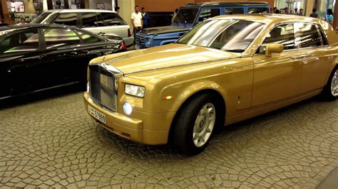 gold Rolls Royce Phantom - YouTube