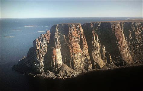 Suspected first trace of Beringia people on the land bridge - now mostly sunken - joining Russia ...