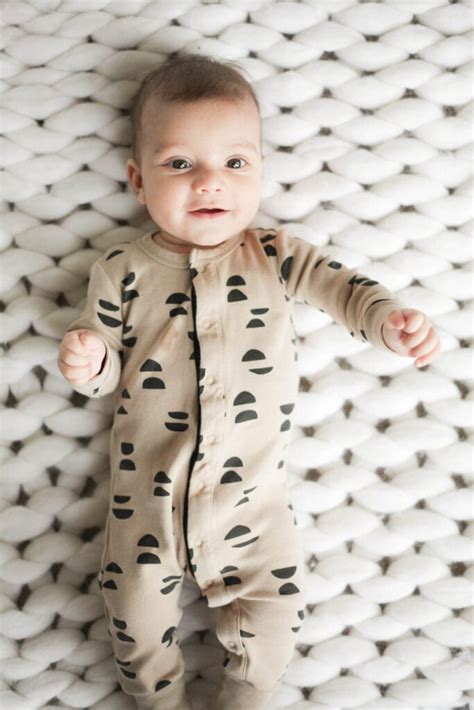 21 Best Organic Baby Clothes Brands (2024) - Paisley & Sparrow