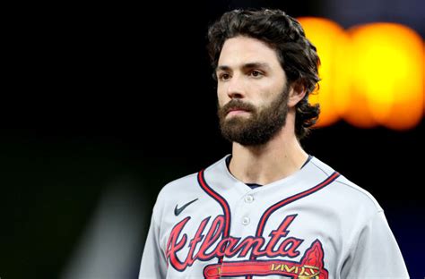 Dansby Swanson sends emotional goodbye to Braves, Atlanta