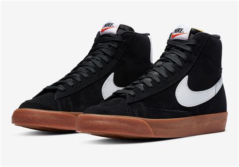 いします sacai - Nike Blazer Mid Blackの通販 by キハジ's shop｜サカイならラクマ ーンでお