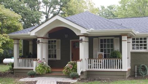 30 Wonderful Small House Designs With Front Porch in 2020 | Porch roof styles, House front porch ...