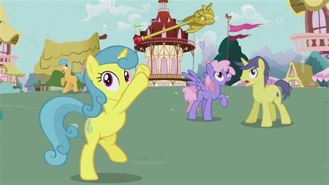 Image - Lemon Hearts throws the Twilicane up S5E9.png | My Little Pony ...