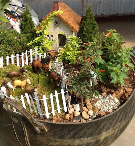 It Is Easier To Create A Realistic Fairy Garden When You Are Familiar ...