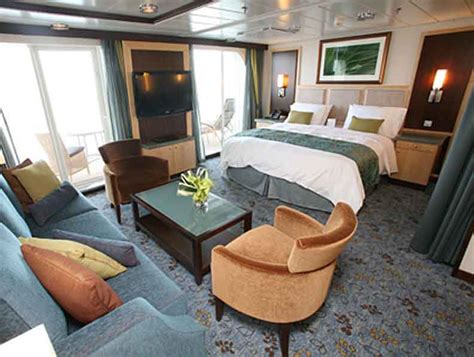 Grand Suite Review on the Oasis of the Seas and Allure of the Seas ...