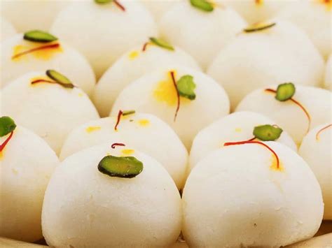 6 Best Rasgulla Shops In Kolkata