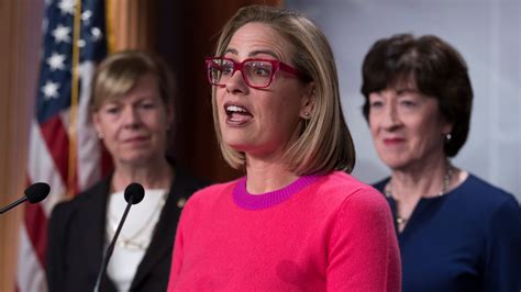 Kyrsten Sinema leaving Democratic Party: What it means for Senate