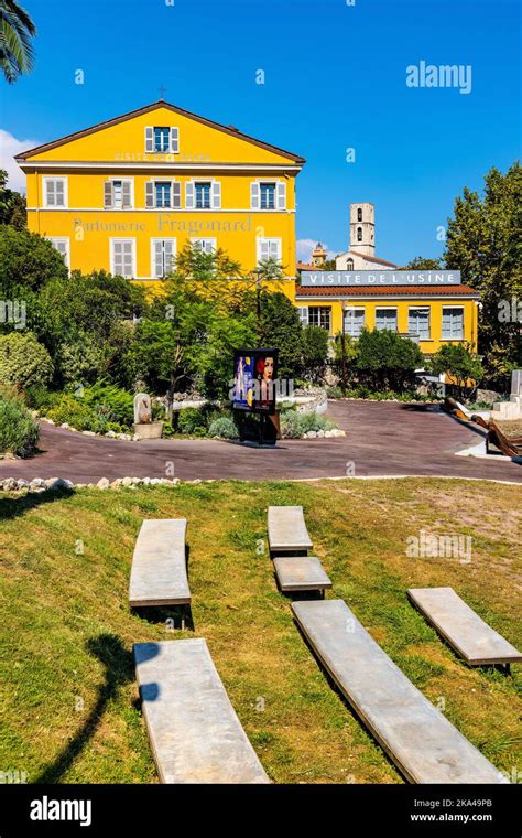 Grasse, France - August 6, 2022: Historic Musee Fragonard perfume ...