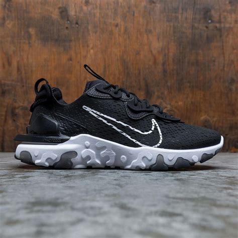 nike men react vision black white black