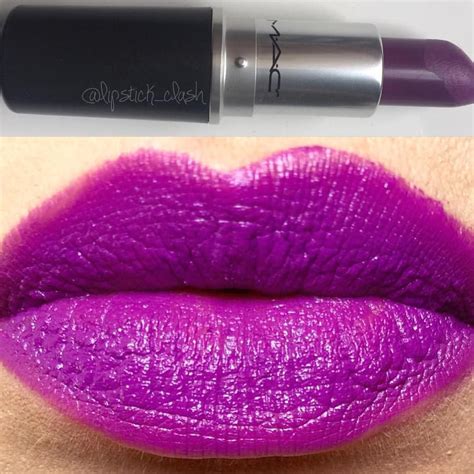 selma💄 on Instagram: “Mac lipstick In the color heroine! LLLLLLOOOOVVVVVEEEEEEE! A must have if ...