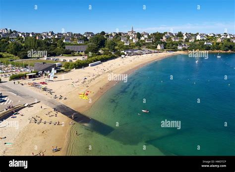 France, Finistere, Bay of Morlaix, Carantec, plage du Kelenn (Kelenn ...