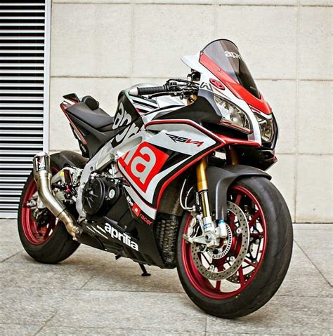 Aprilia RSV4 | Super bikes, Racing bikes, Aprilia motorcycles