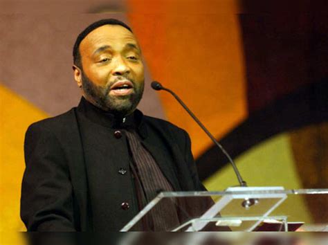 Gospel: Andrae Crouch, Gospel singer dies | English Movie News - Times ...