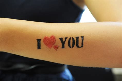 Tattoos for Moms: Meaningful Ideas for Important Memories - TatRing