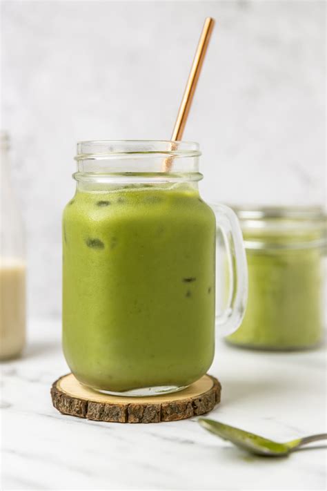 Iced Matcha Green Tea Latte | simplyrecipes