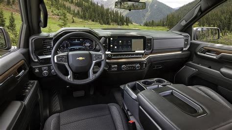 2022 Chevy Silverado Custom Interior