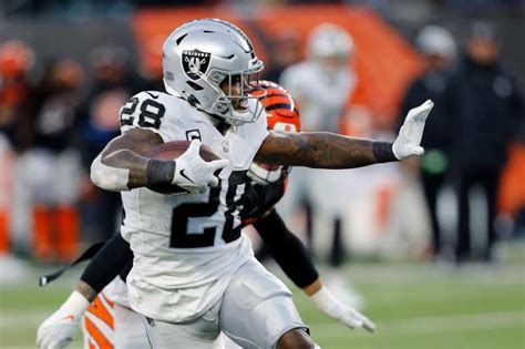 Ranking the top 5 players Las Vegas Raiders should retain