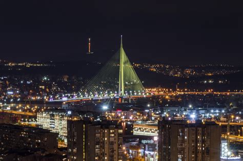 Belgrade at night [OC] : r/CityPorn