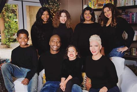 Terry Crews Family: 5 Kids, Wife, Siblings, Parents - BHW