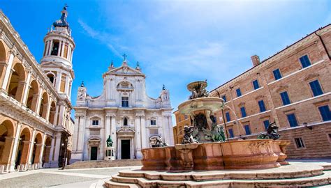 Il Santuario di Loreto è la splendida location di “Ave Maria”, il brano ...