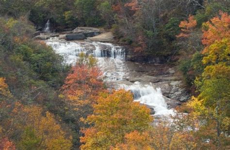 The 15 Best Pisgah National Forest Waterfalls to Explore