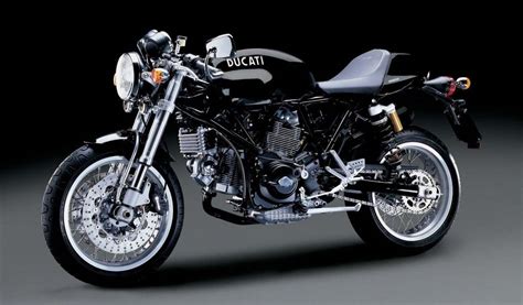 Ducati Sport 1000 - Italian flavored neo sports café racer