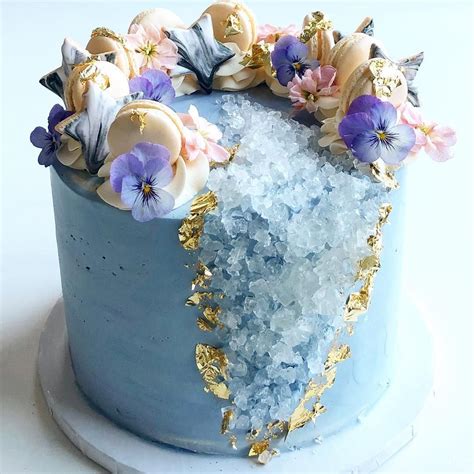 Jyoti Nanra on Instagram: “| Sugar crystals is what it’s all about Yay or nay? 🍰💕 |” | Elegant ...